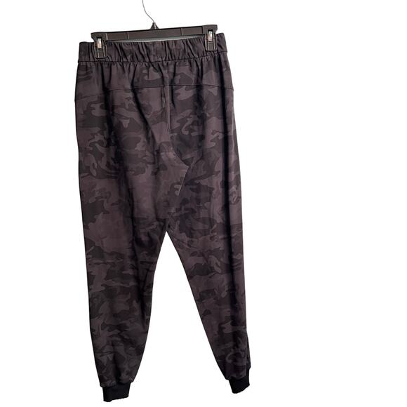 Lululemon On The Fly Jogger Camo Black Gray Sz 6 - Picture 3 of 4